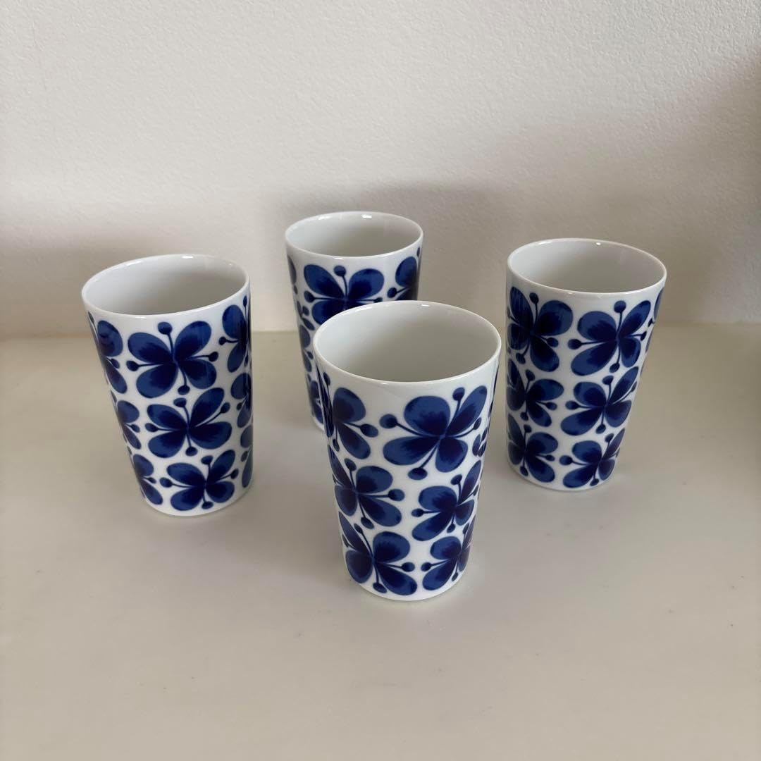 塚本快示 青白磁 大輪菊文高台皿 木箱付き 美術品・アンティーク